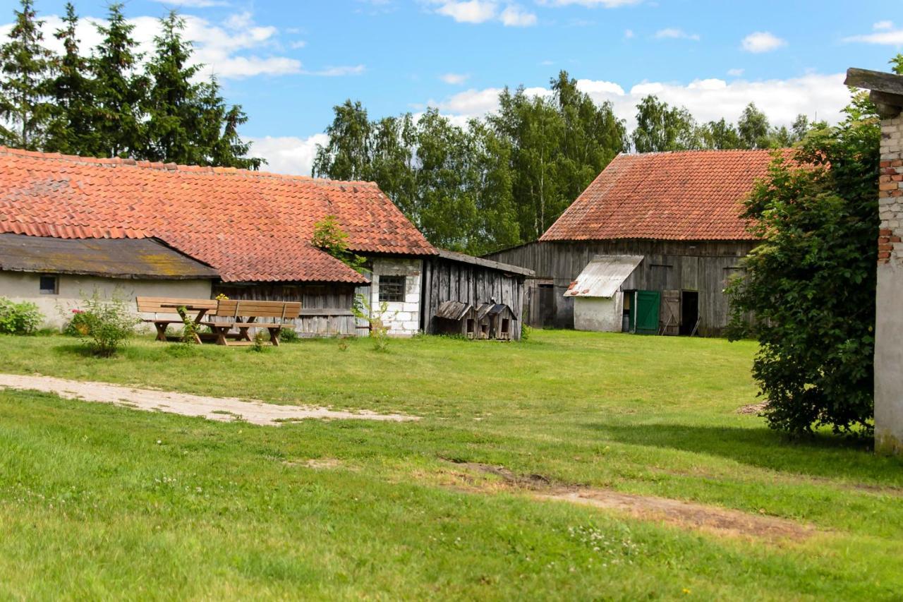 Zakatek Szczescia Eko Agroturystyka Kiwity Exterior foto