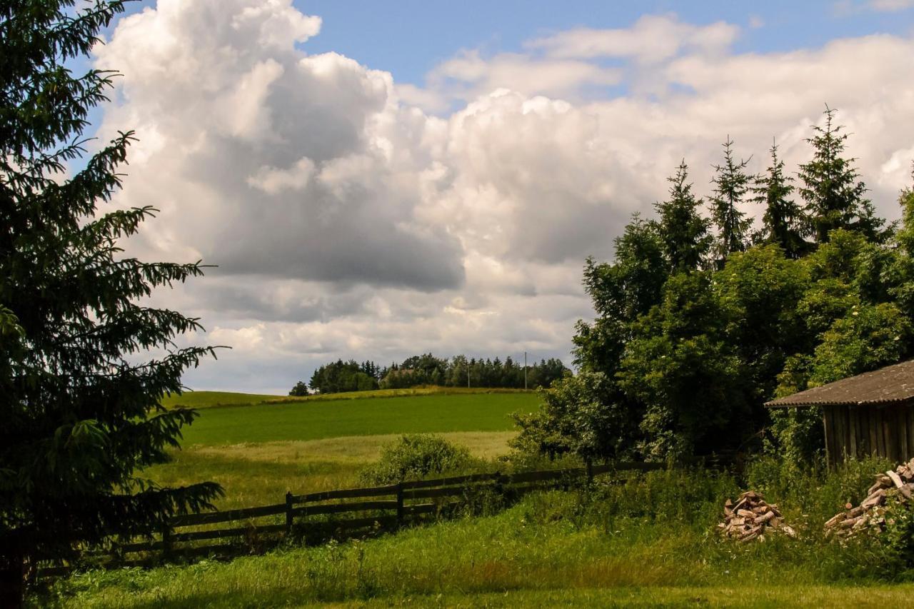 Zakatek Szczescia Eko Agroturystyka Kiwity Exterior foto