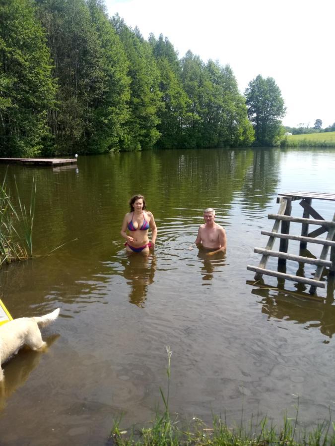 Zakatek Szczescia Eko Agroturystyka Kiwity Exterior foto